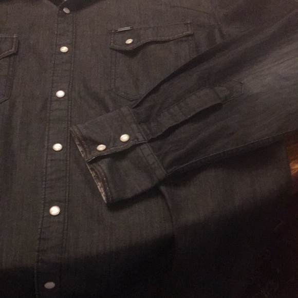 Mens 7 Diamonds Black Denim Shirt - Picture 5 of 8
